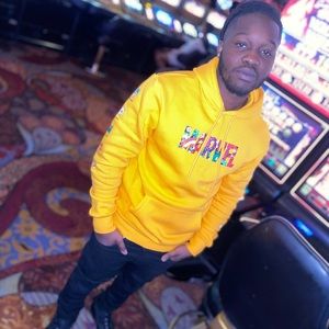 Meet your Posher, Devante